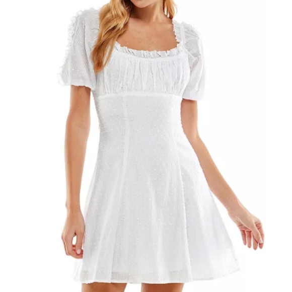 City Studios Juniors' Ruffled Swiss-Dot Dress (11) - Picture 15 of 16